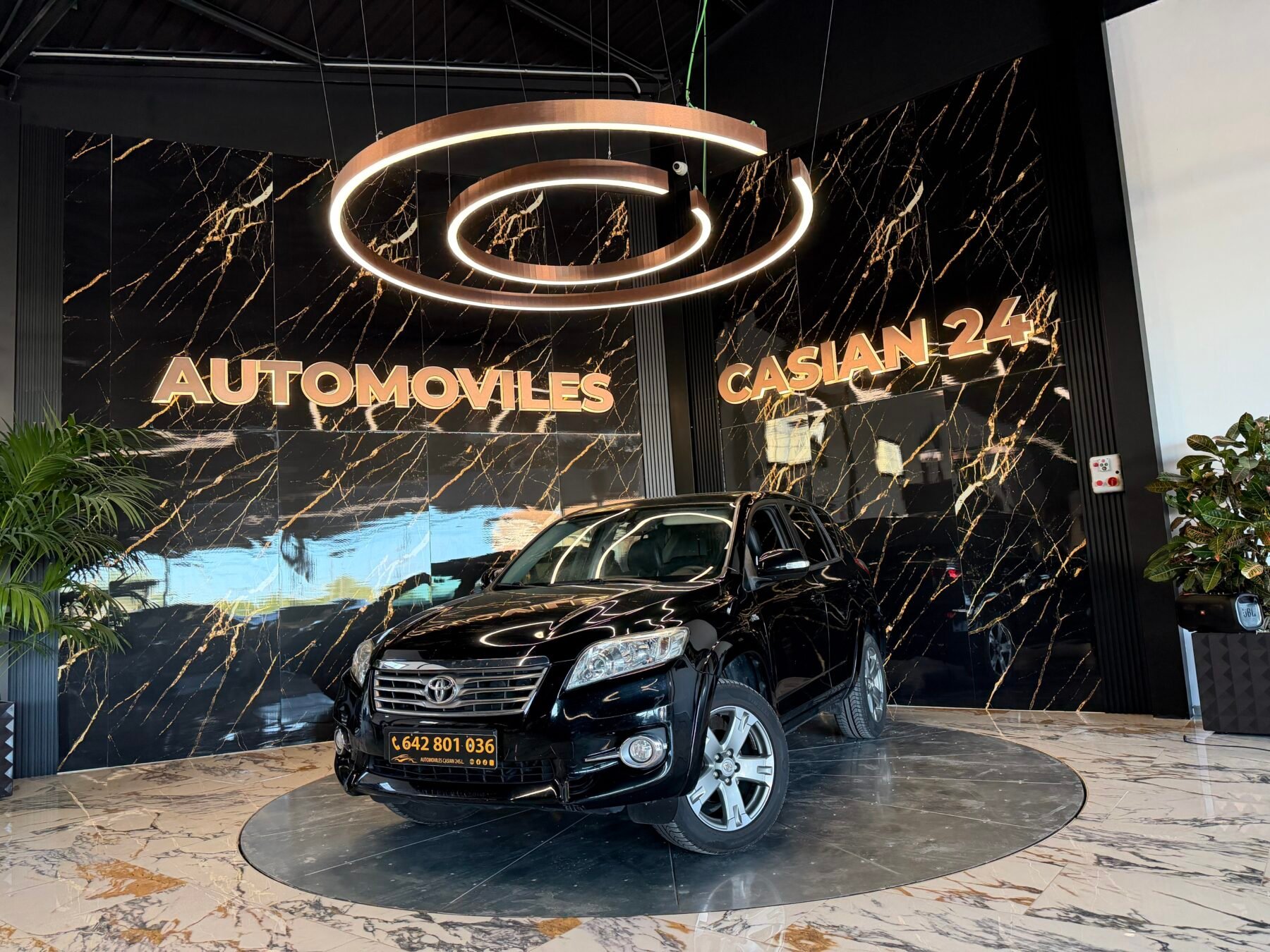 TOYOTA Rav4 2.2 DDCAT Execut.Cross Sp.Autodr.S 4x4