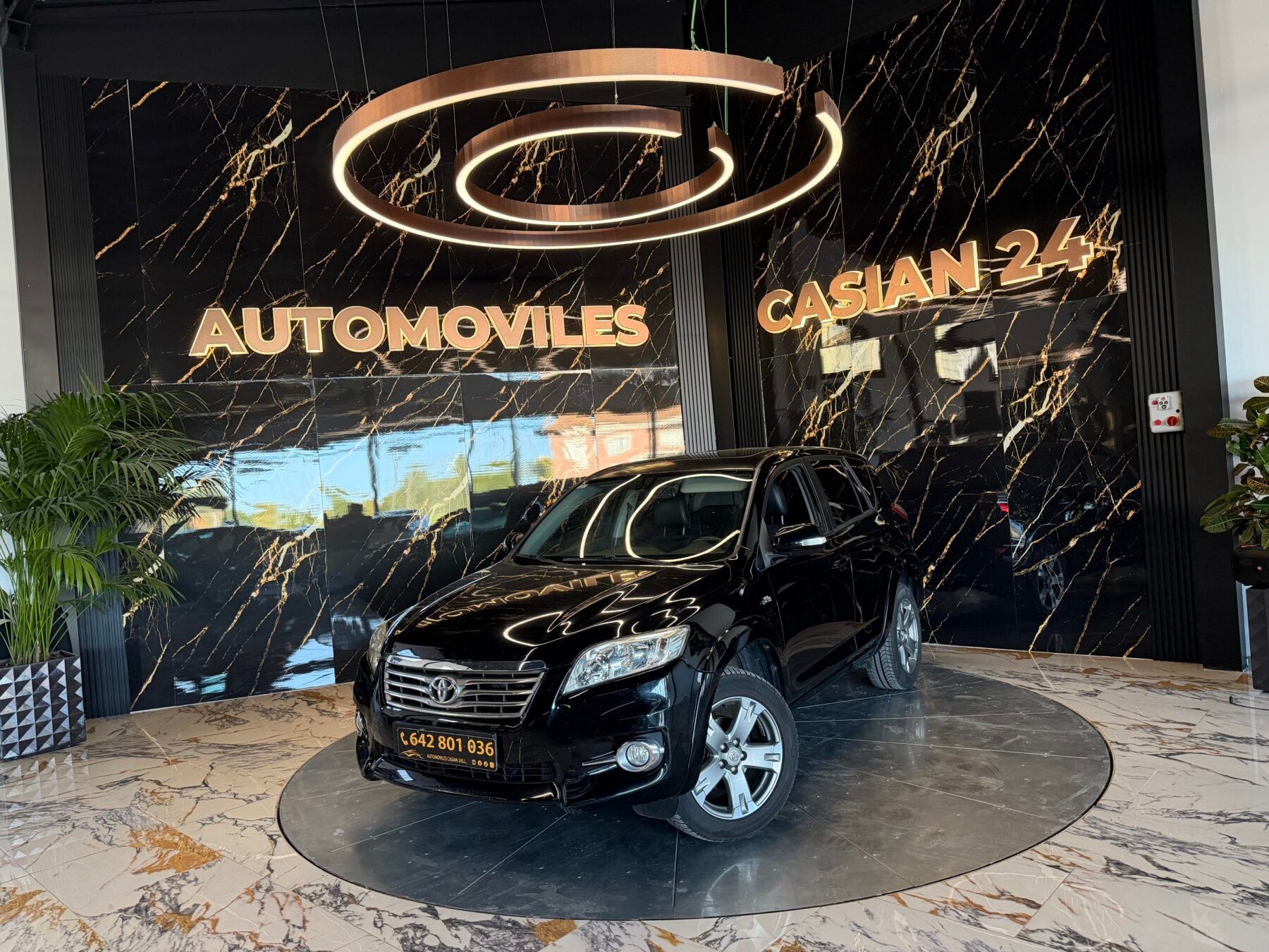 TOYOTA Rav4 2.2 DDCAT Execut.Cross Sp.Autodr.S 4x4