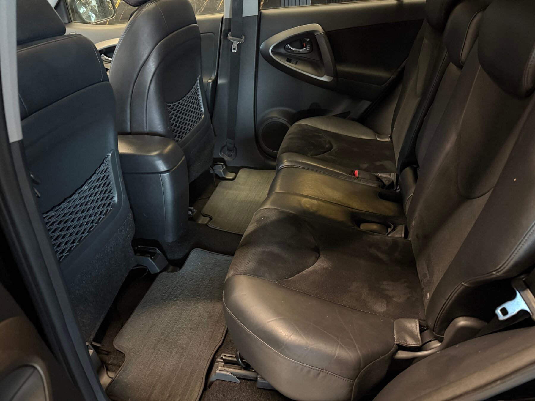 TOYOTA Rav4 2.2 DDCAT Execut.Cross Sp.Autodr.S 4x4