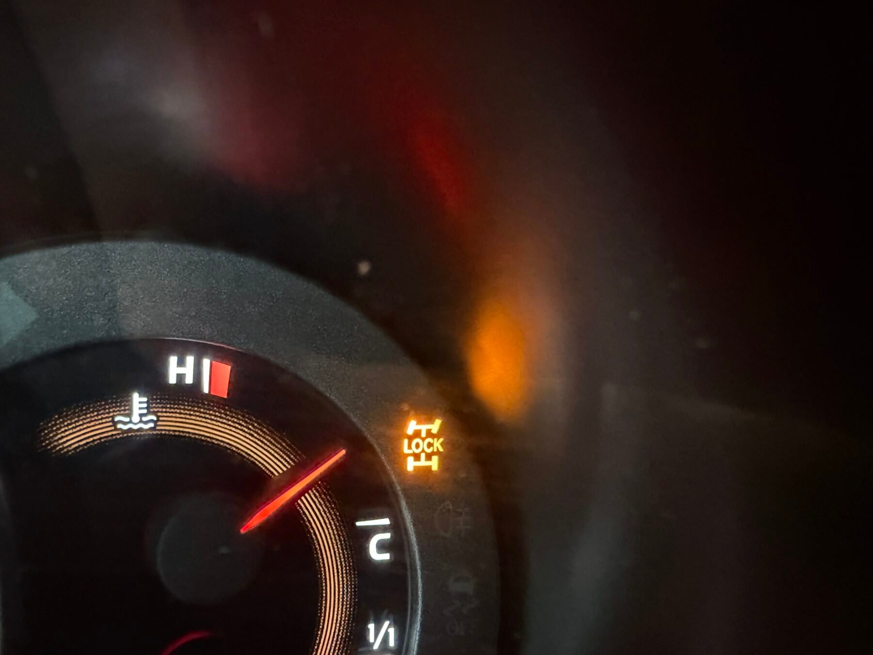 TOYOTA Rav4 2.2 DDCAT Execut.Cross Sp.Autodr.S 4x4