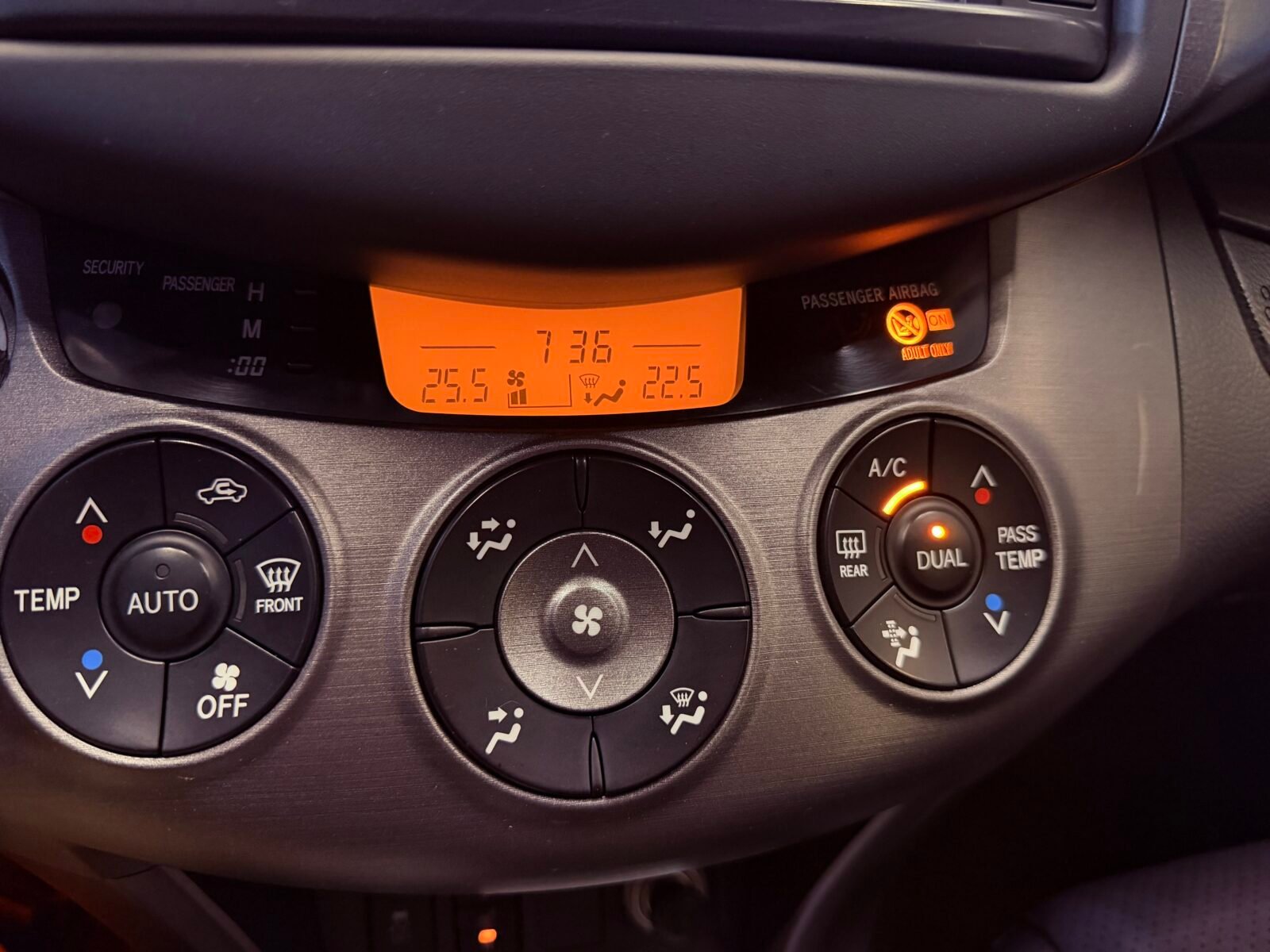 TOYOTA Rav4 2.2 DDCAT Execut.Cross Sp.Autodr.S 4x4 150CV 