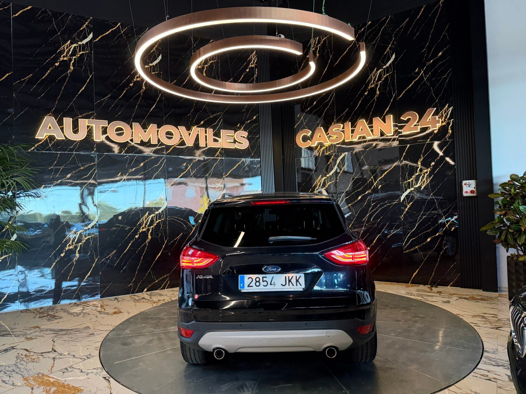 FORD Kuga 2.0 TDCi 150 4x2 ASS Titanium