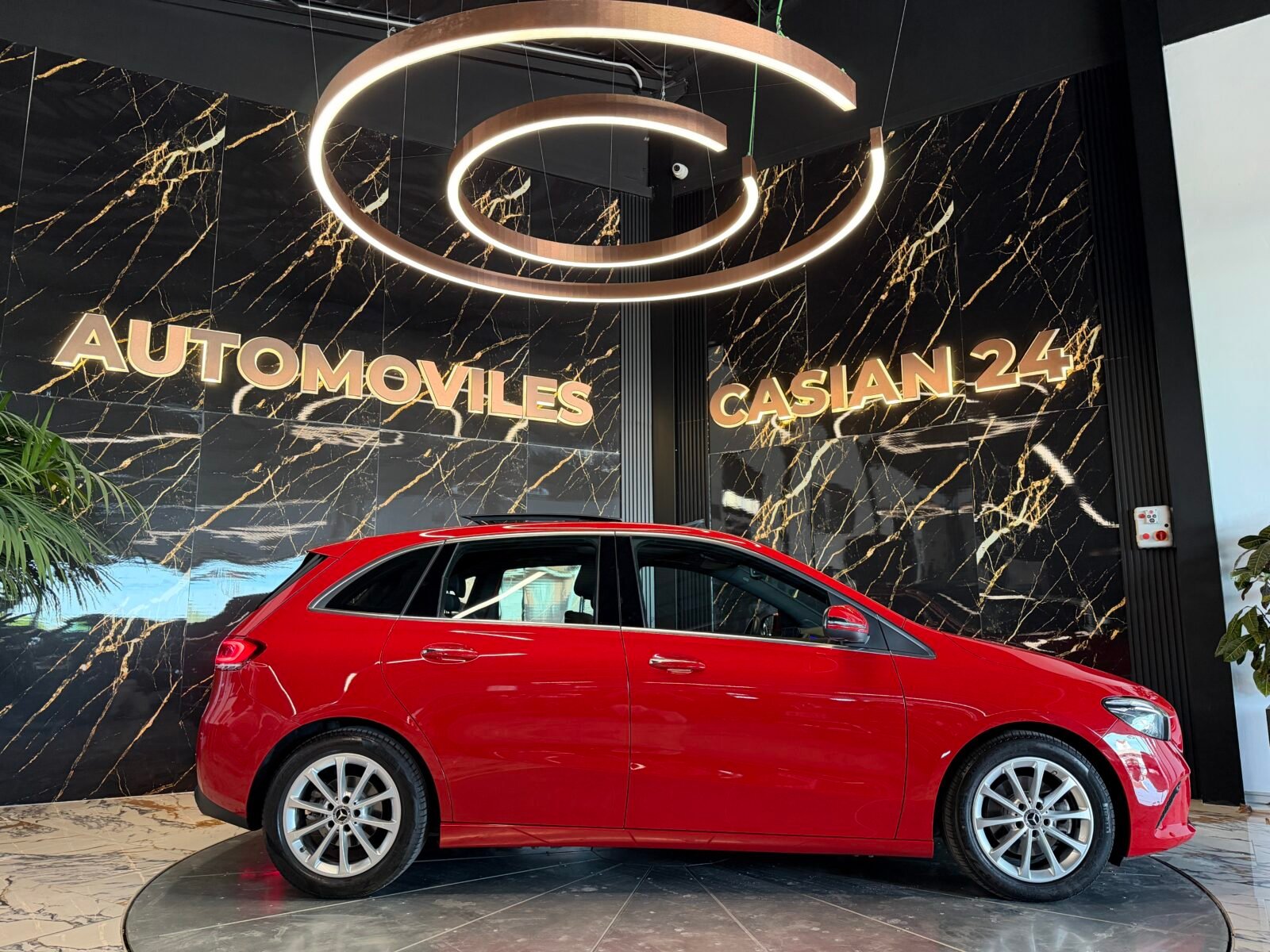 MERCEDES-BENZ Clase  B 200d Sport URBAN 150CV