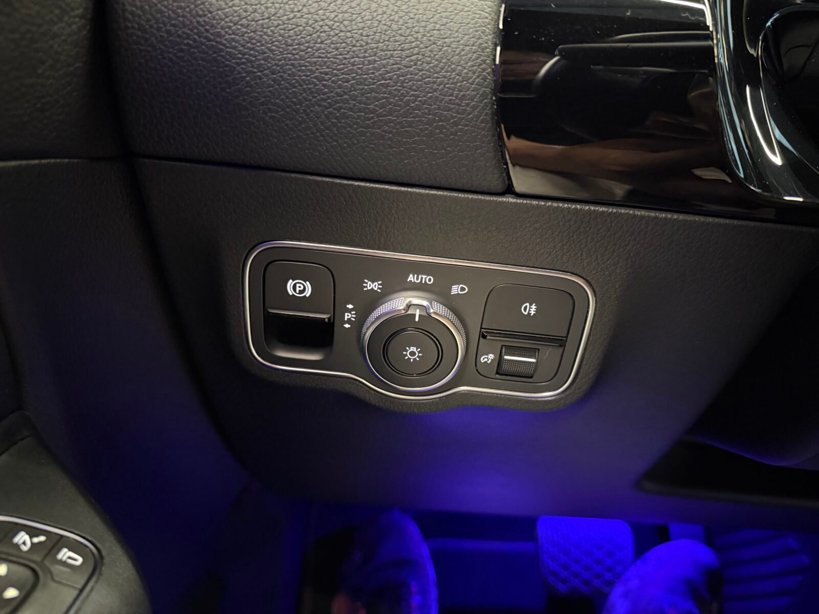 MERCEDES-BENZ Clase  B 200d Sport URBAN 150CV