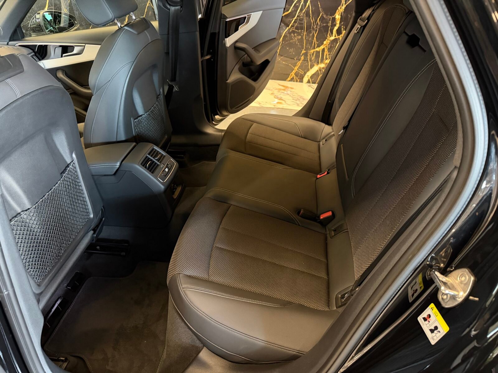 AUDI AUDI A4 S line 40 TDI 204CV  quattro 