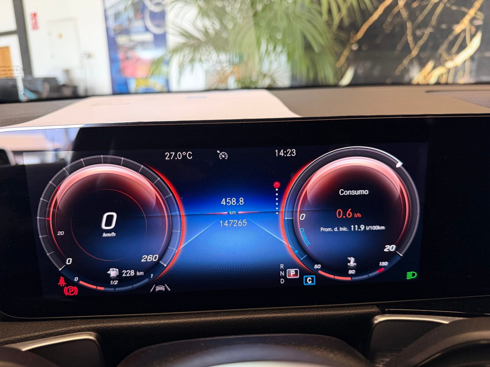 MERCEDES-BENZ  GLB 200d 150cv Sport URBAN 7 Plazas Motor MERCEDES CON CADENA