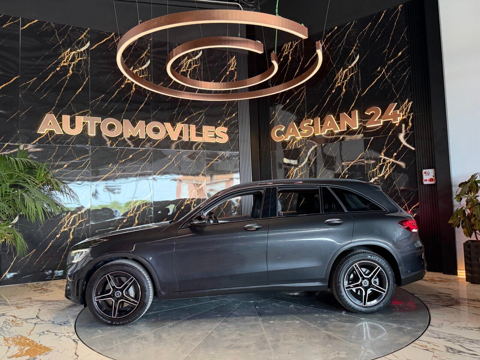 MERCEDES-BENZ GLC 220d AMG 195CV 4MATIC Motor MERCEDES CON CADENA