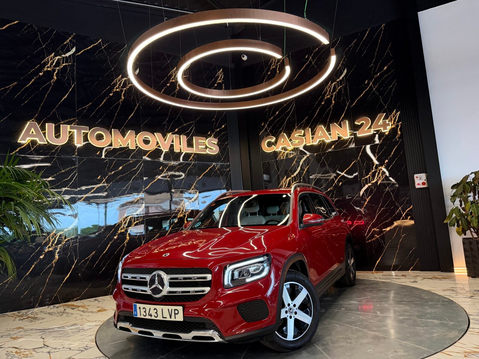 MERCEDES-BENZ GLB 200d 150cv 4Matic  Sport URBAN Motor MERCEDES CON CADENA