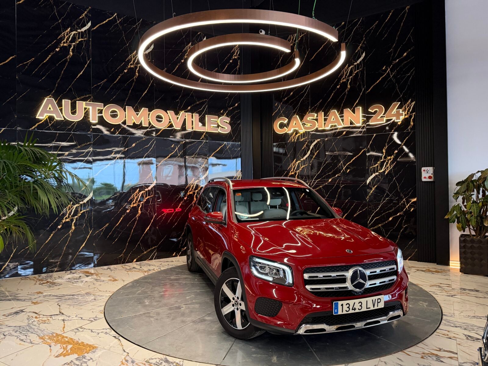 MERCEDES-BENZ GLB 200d 150cv 4Matic  Sport URBAN Motor MERCEDES CON CADENA