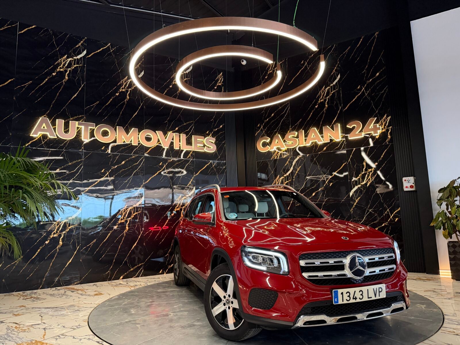 MERCEDES-BENZ GLB 200d 150cv 4Matic  Sport URBAN Motor MERCEDES CON CADENA