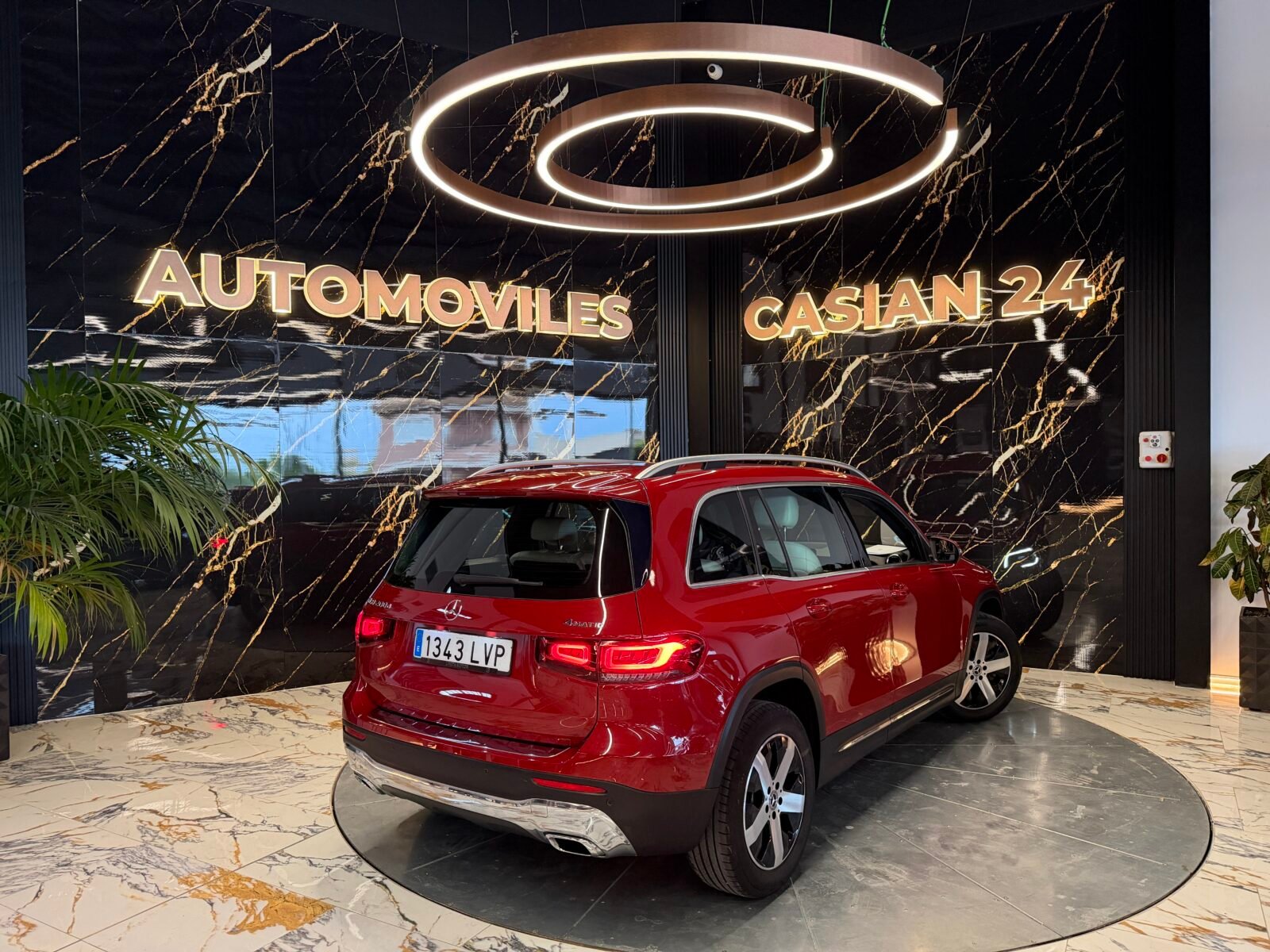 MERCEDES-BENZ GLB 200d 150cv 4Matic  Sport URBAN Motor MERCEDES CON CADENA