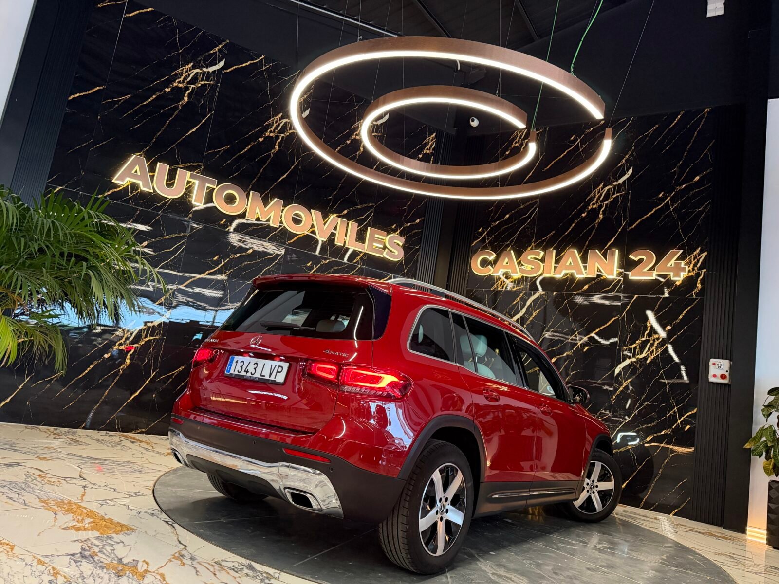 MERCEDES-BENZ GLB 200d 150cv 4Matic  Sport URBAN Motor MERCEDES CON CADENA