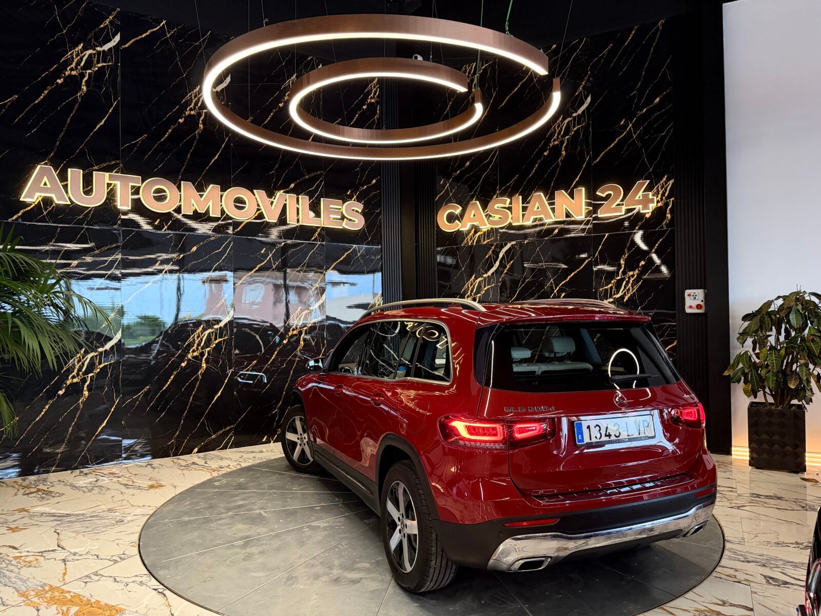 MERCEDES-BENZ GLB 200d 150cv 4Matic  Sport URBAN Motor MERCEDES CON CADENA