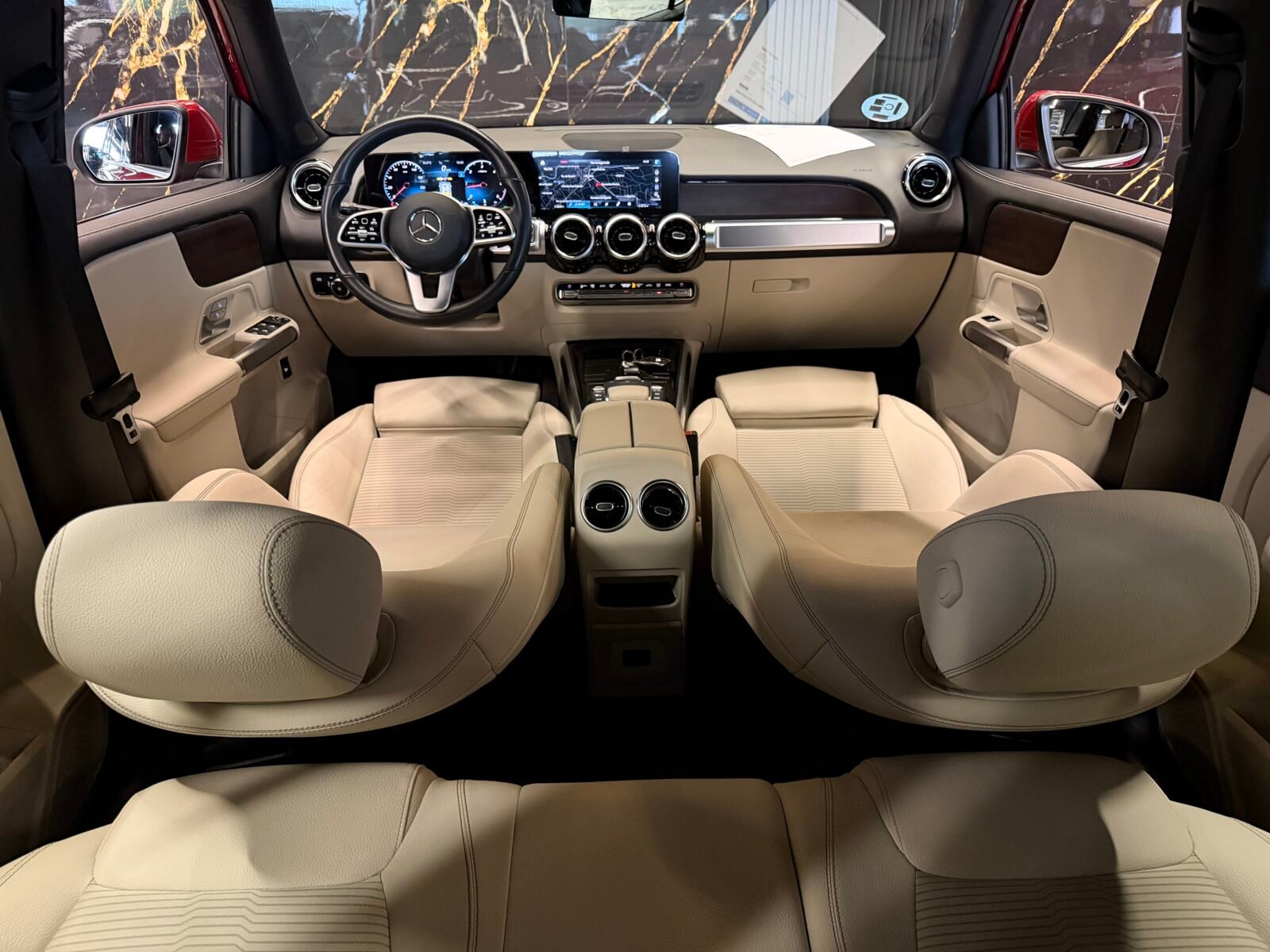 MERCEDES-BENZ GLB 200d 150cv 4Matic  Sport URBAN Motor MERCEDES CON CADENA