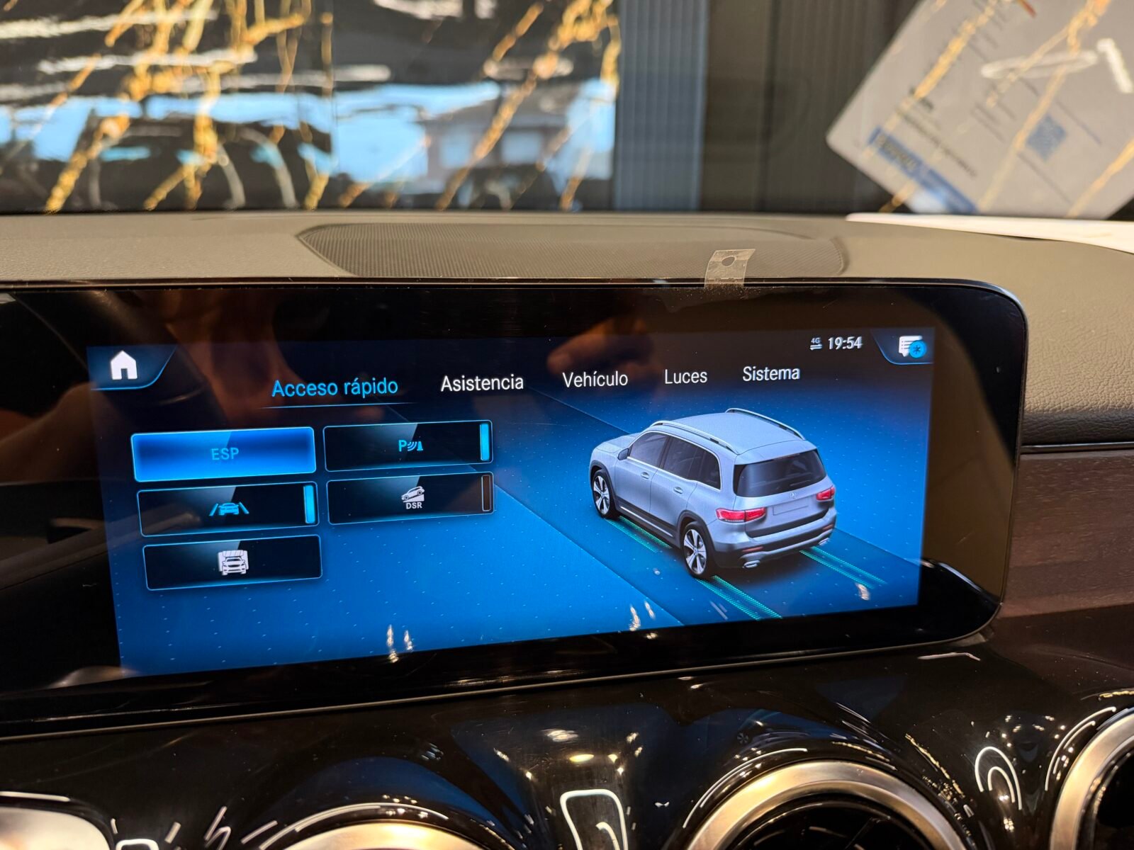 MERCEDES-BENZ GLB 200d 150cv 4Matic  Sport URBAN Motor MERCEDES CON CADENA