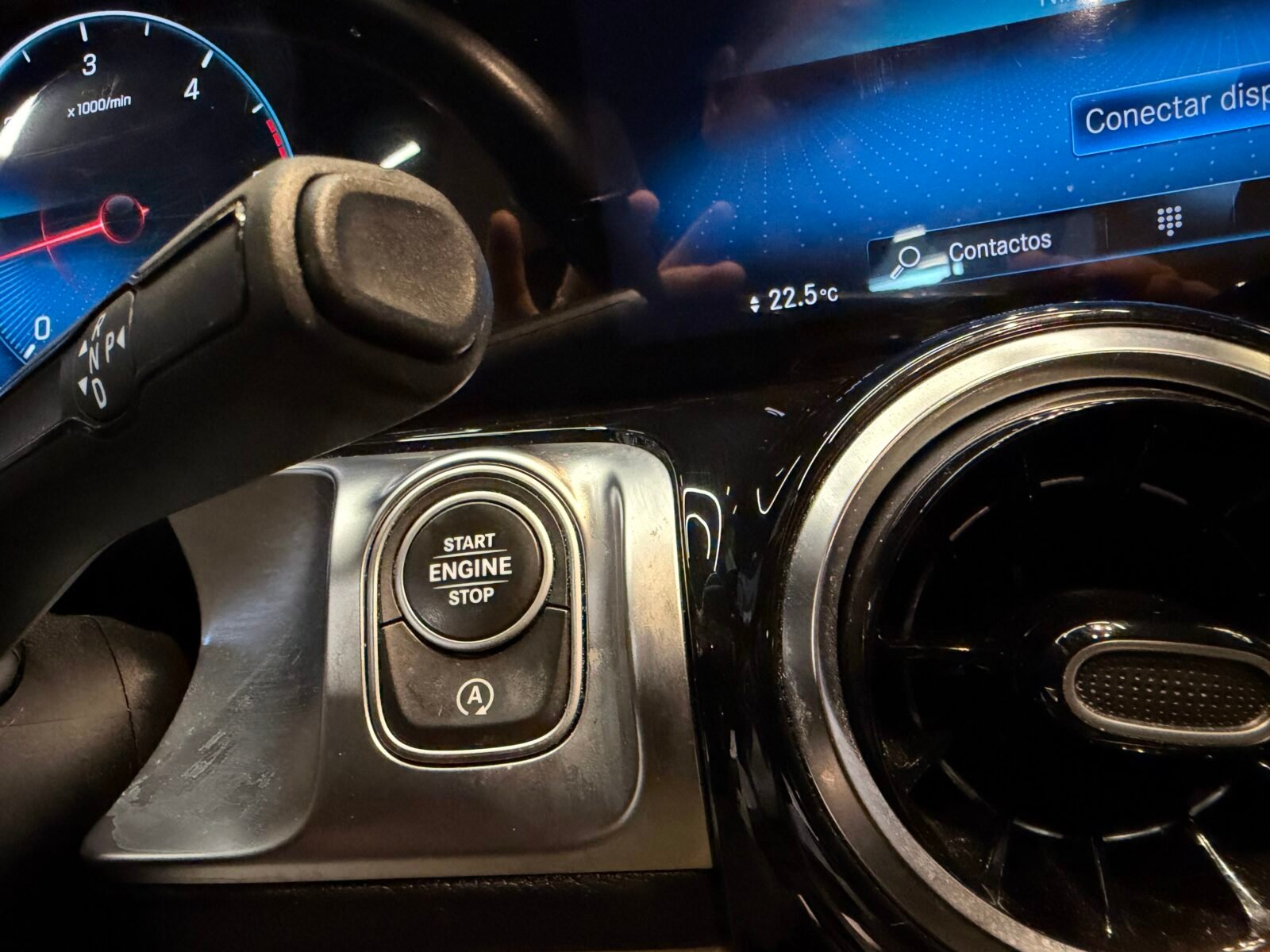 MERCEDES-BENZ GLB 200d 150cv 4Matic  Sport URBAN Motor MERCEDES CON CADENA