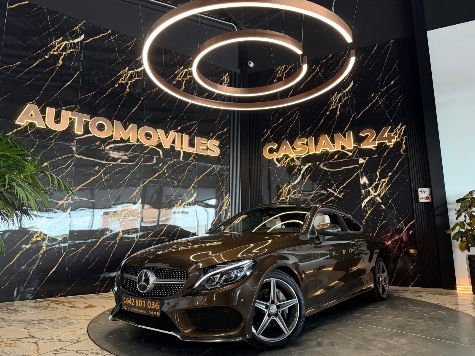 MERCEDES-BENZ C220d AMG 170CV FUL Motor MERCEDES CON CADENA