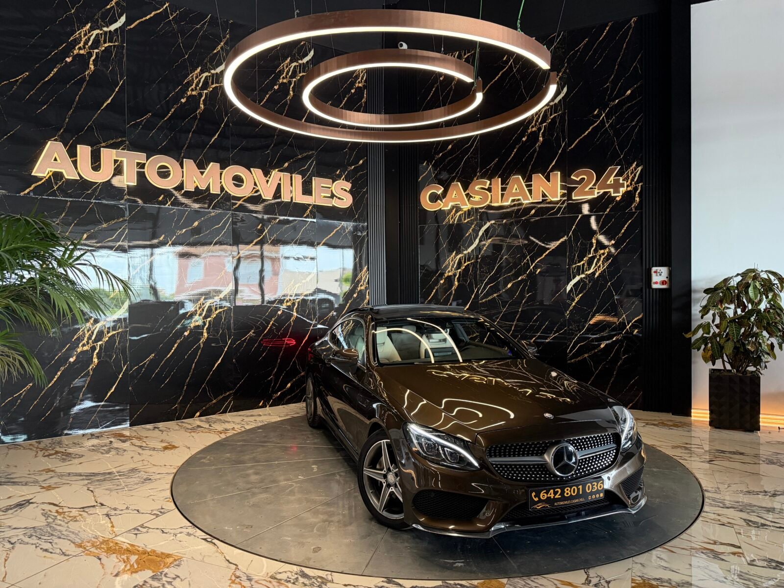 MERCEDES-BENZ C220d AMG 170CV FUL Motor MERCEDES CON CADENA
