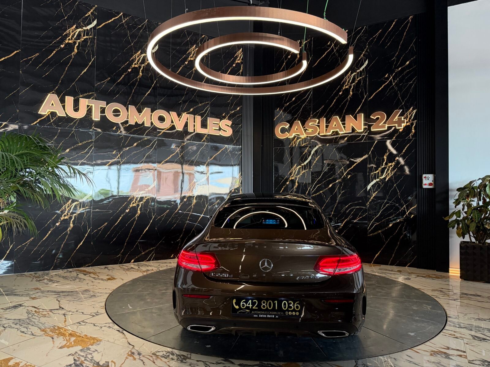MERCEDES-BENZ C220d AMG 170CV FUL Motor MERCEDES CON CADENA