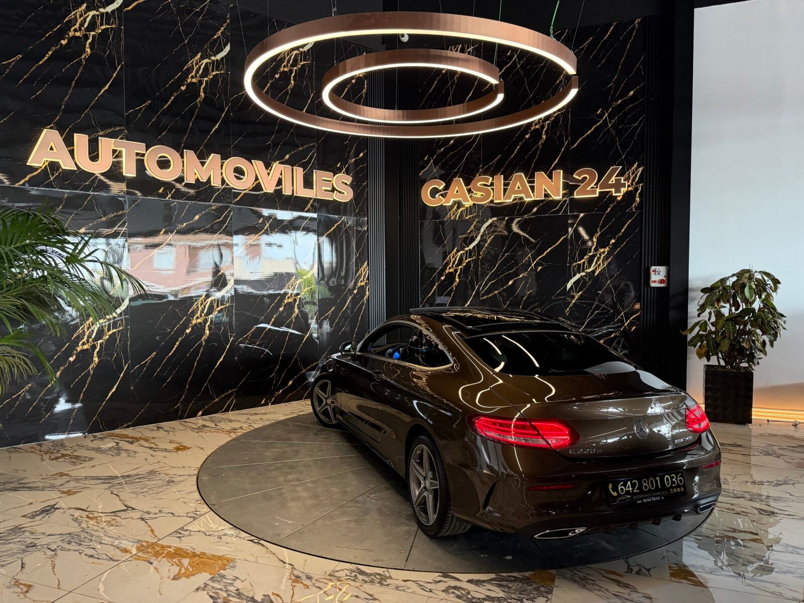 MERCEDES-BENZ C220d AMG 170CV FUL Motor MERCEDES CON CADENA