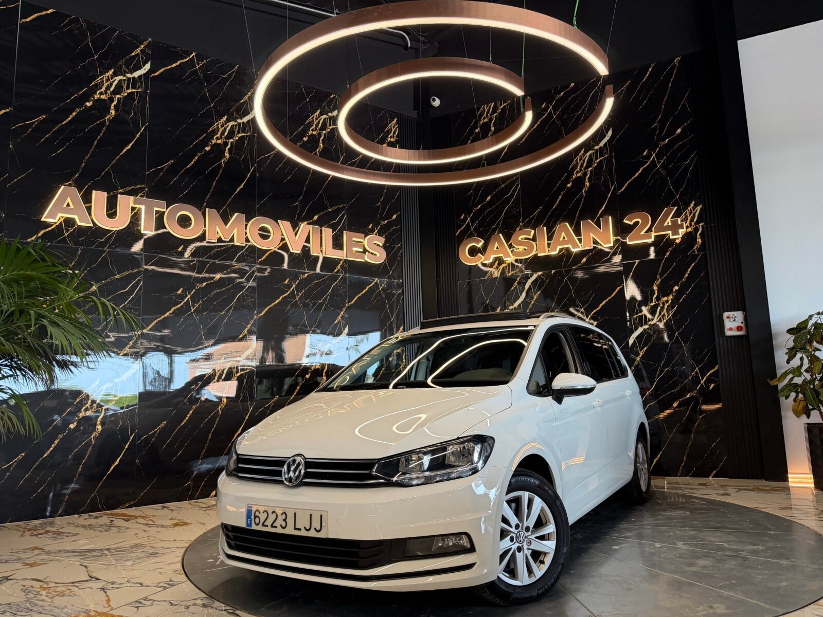 VOLKSWAGEN Touran Edition 2.0 TDI  115CV 7PLAZAS