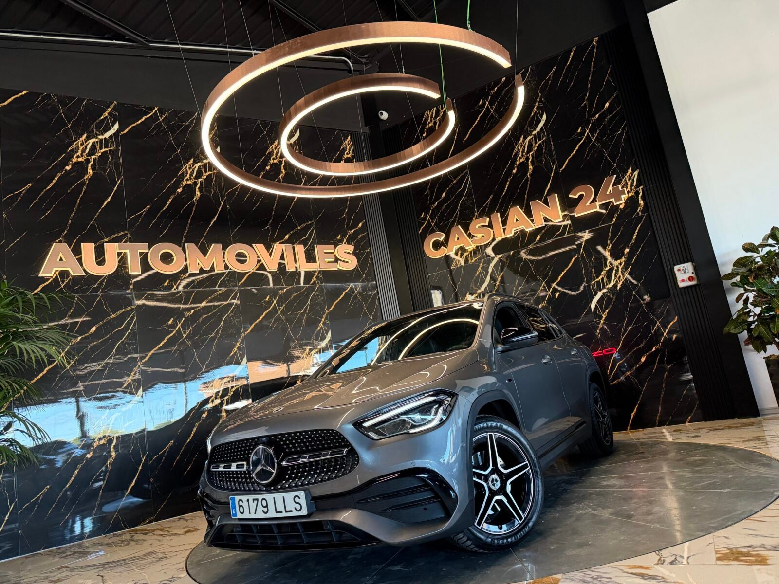 MERCEDES-BENZ GLA 250e 218CV AMG 