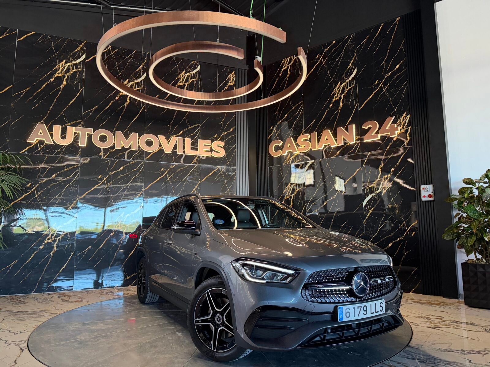 MERCEDES-BENZ GLA 250e 218CV AMG 