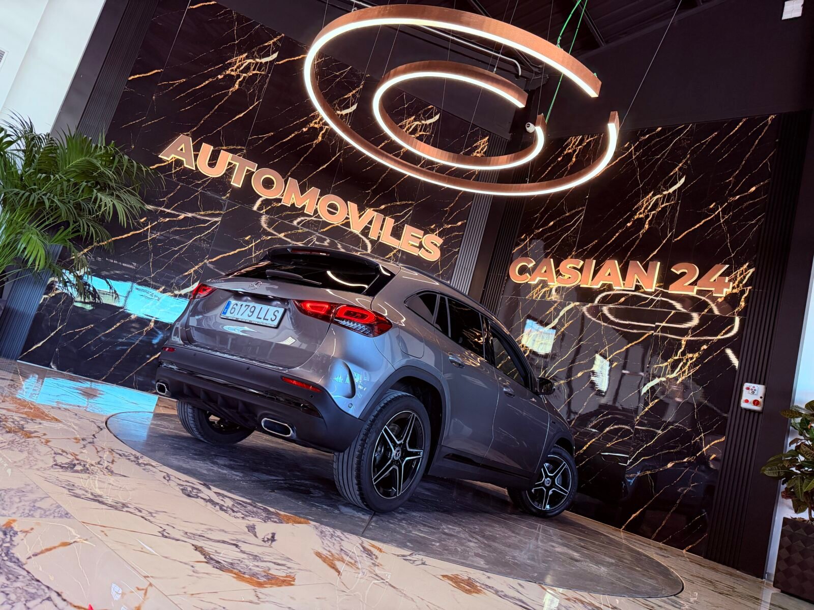 MERCEDES-BENZ GLA 250e 218CV AMG 