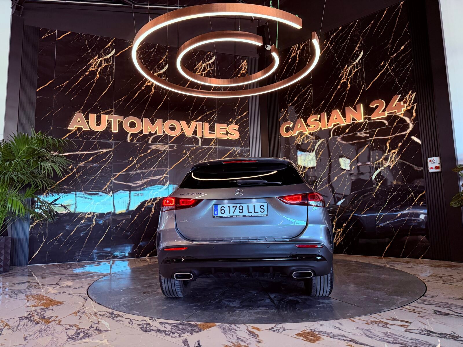 MERCEDES-BENZ GLA 250e 218CV AMG 