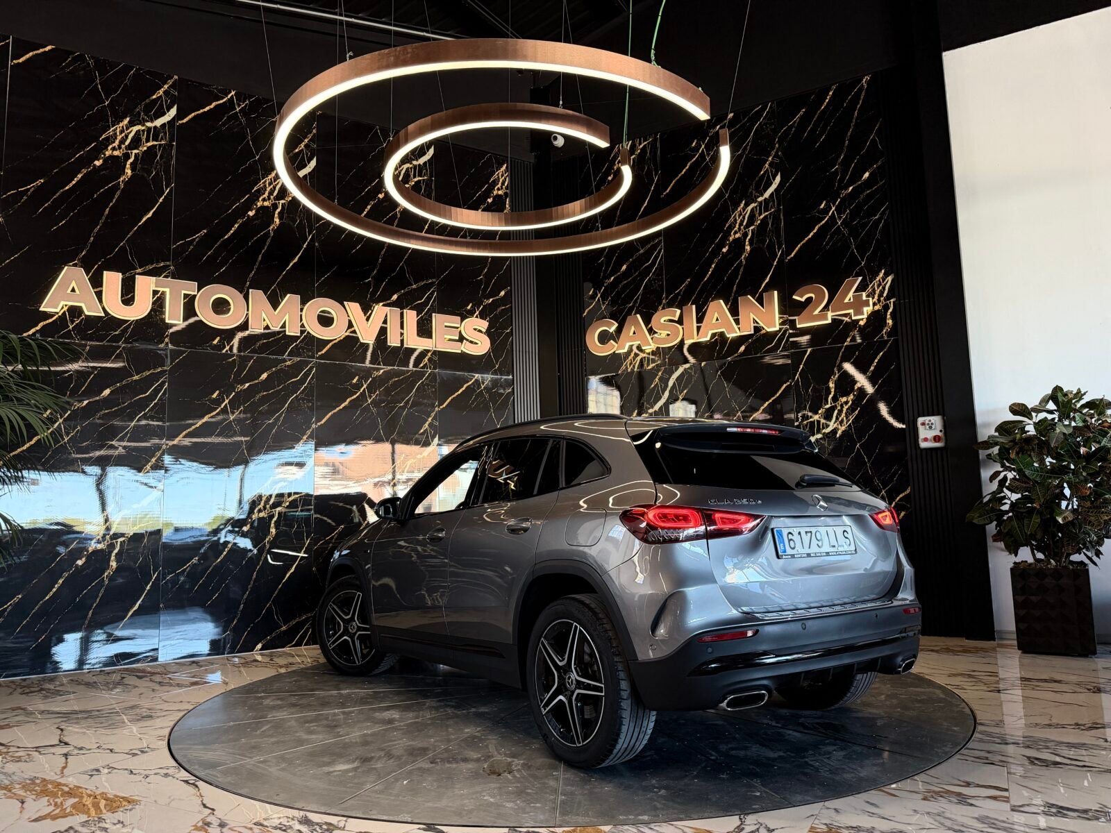 MERCEDES-BENZ GLA 250e 218CV AMG 