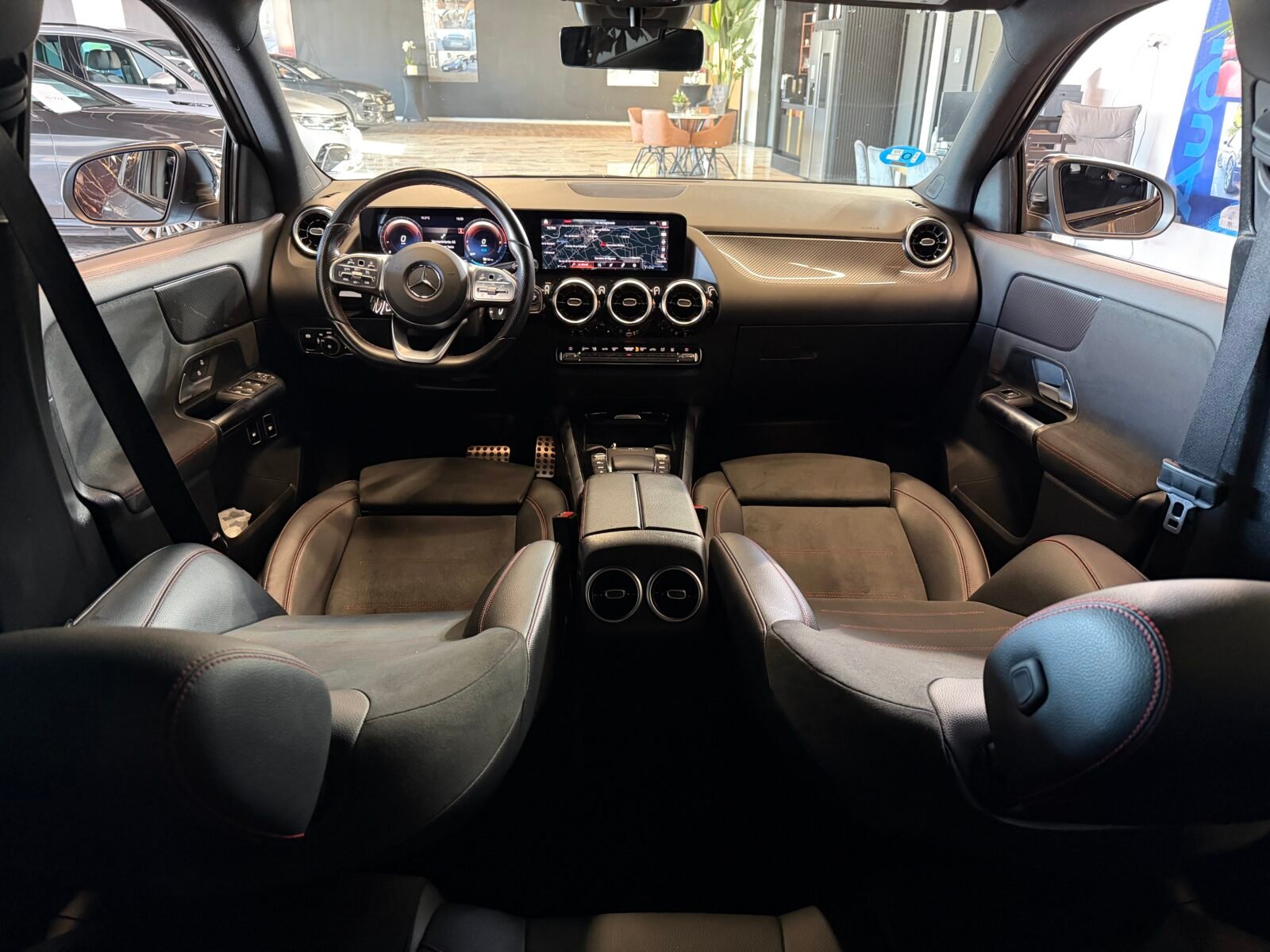 MERCEDES-BENZ GLA 250e 218CV AMG 