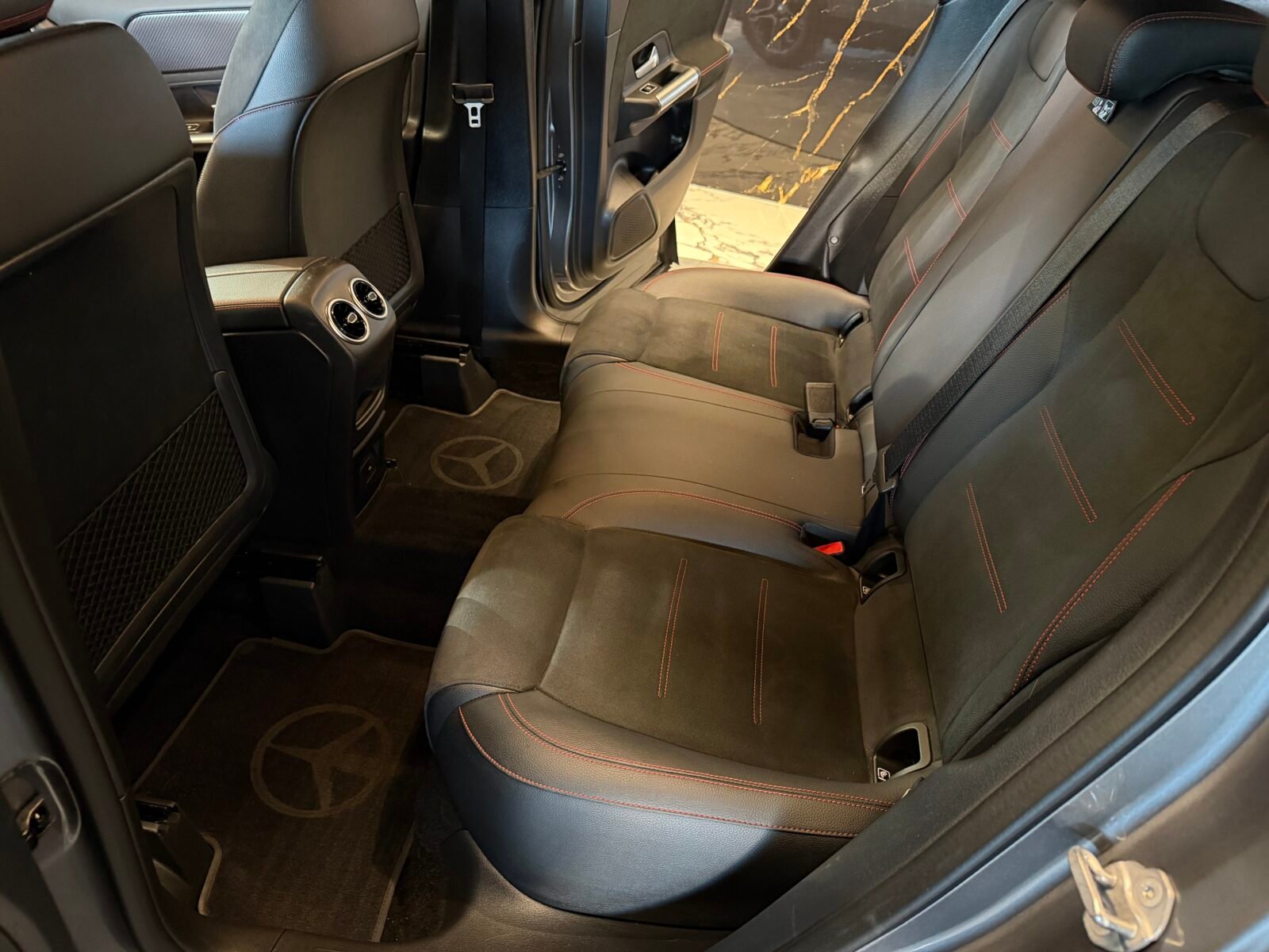 MERCEDES-BENZ GLA 250e 218CV AMG 