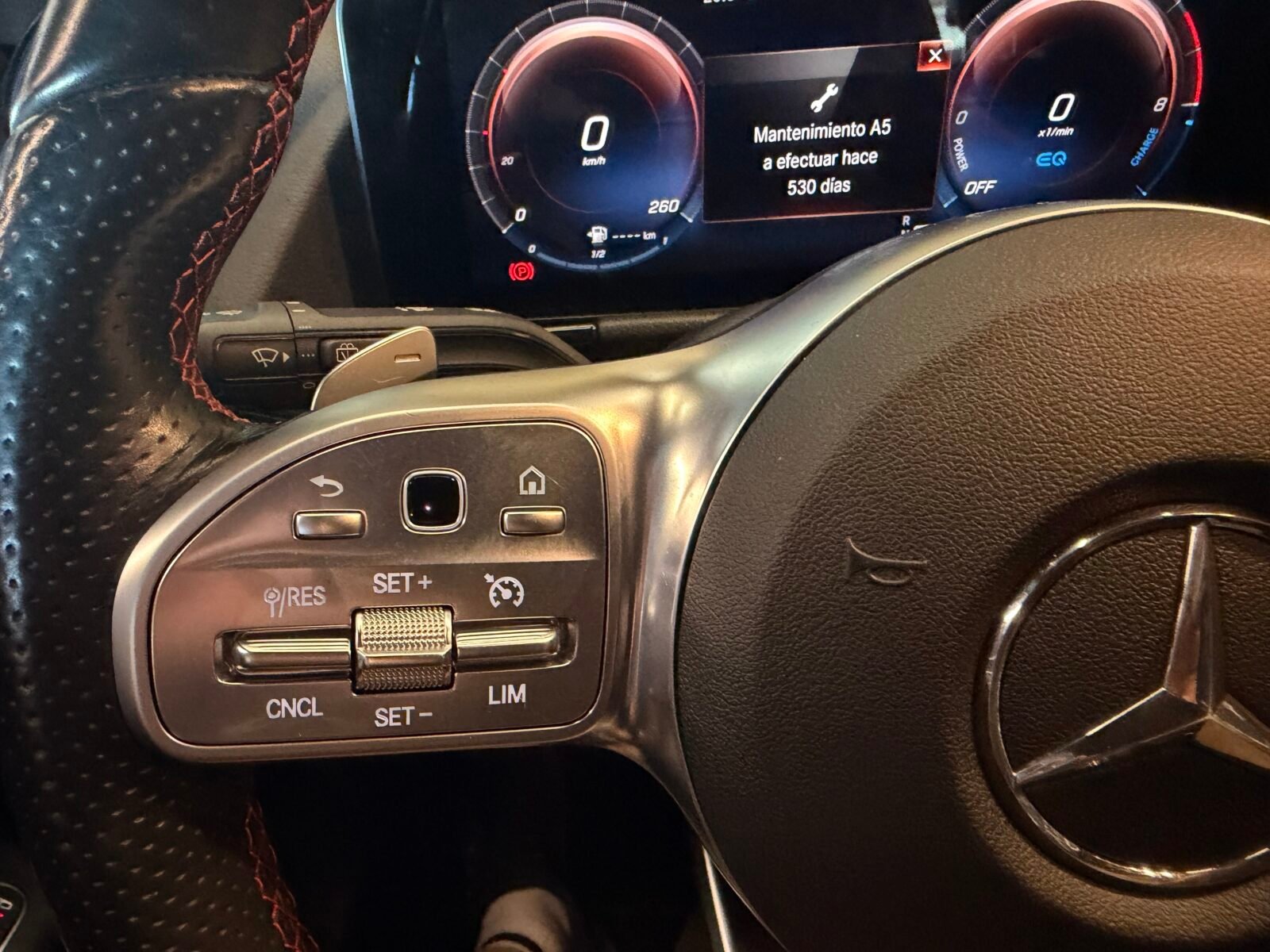 MERCEDES-BENZ GLA 250e 218CV AMG 