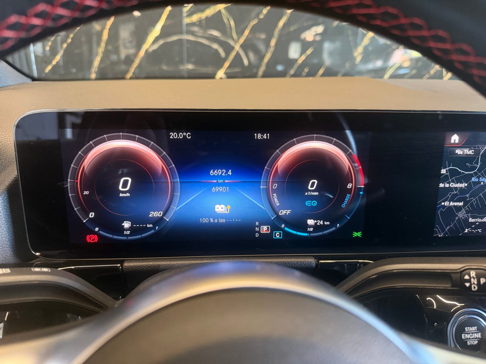 MERCEDES-BENZ GLA 250e 218CV AMG 