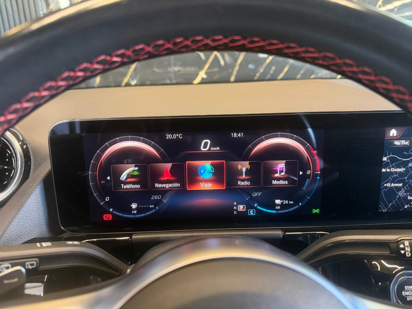 MERCEDES-BENZ GLA 250e 218CV AMG 