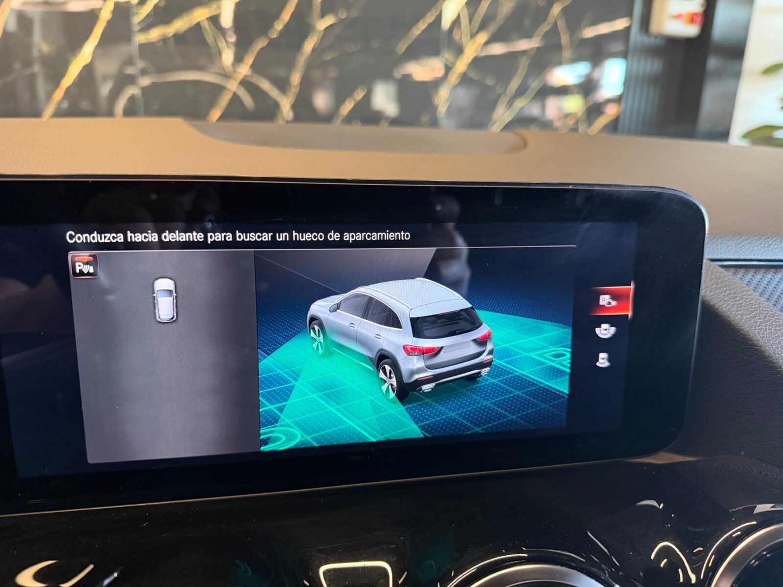 MERCEDES-BENZ GLA 250e 218CV AMG 