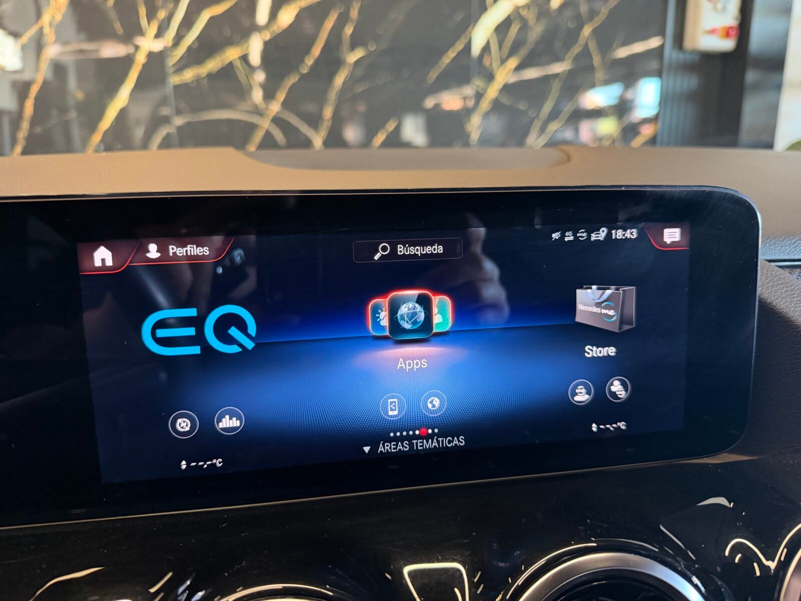 MERCEDES-BENZ GLA 250e 218CV AMG 