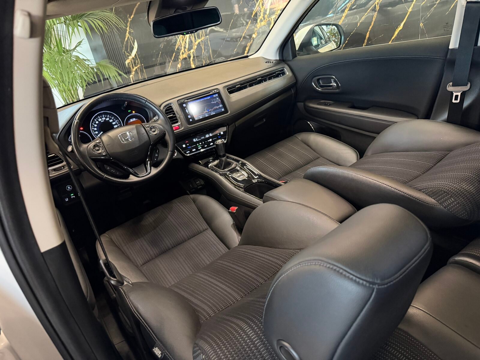 HONDA HR-V 1.5 iVTEC Executive 130CV FULL IMPOLUTO 