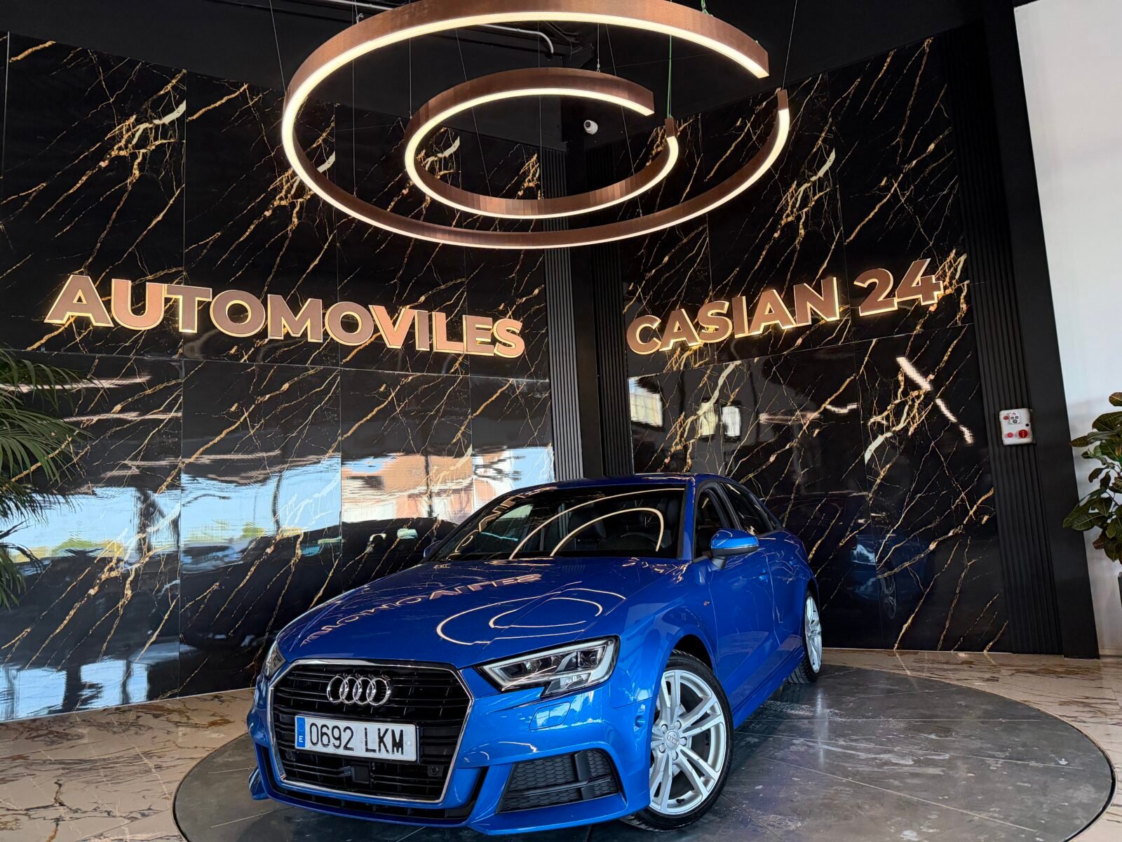 AUDI  A3 Sedan S line+ 35 TDI S tronic