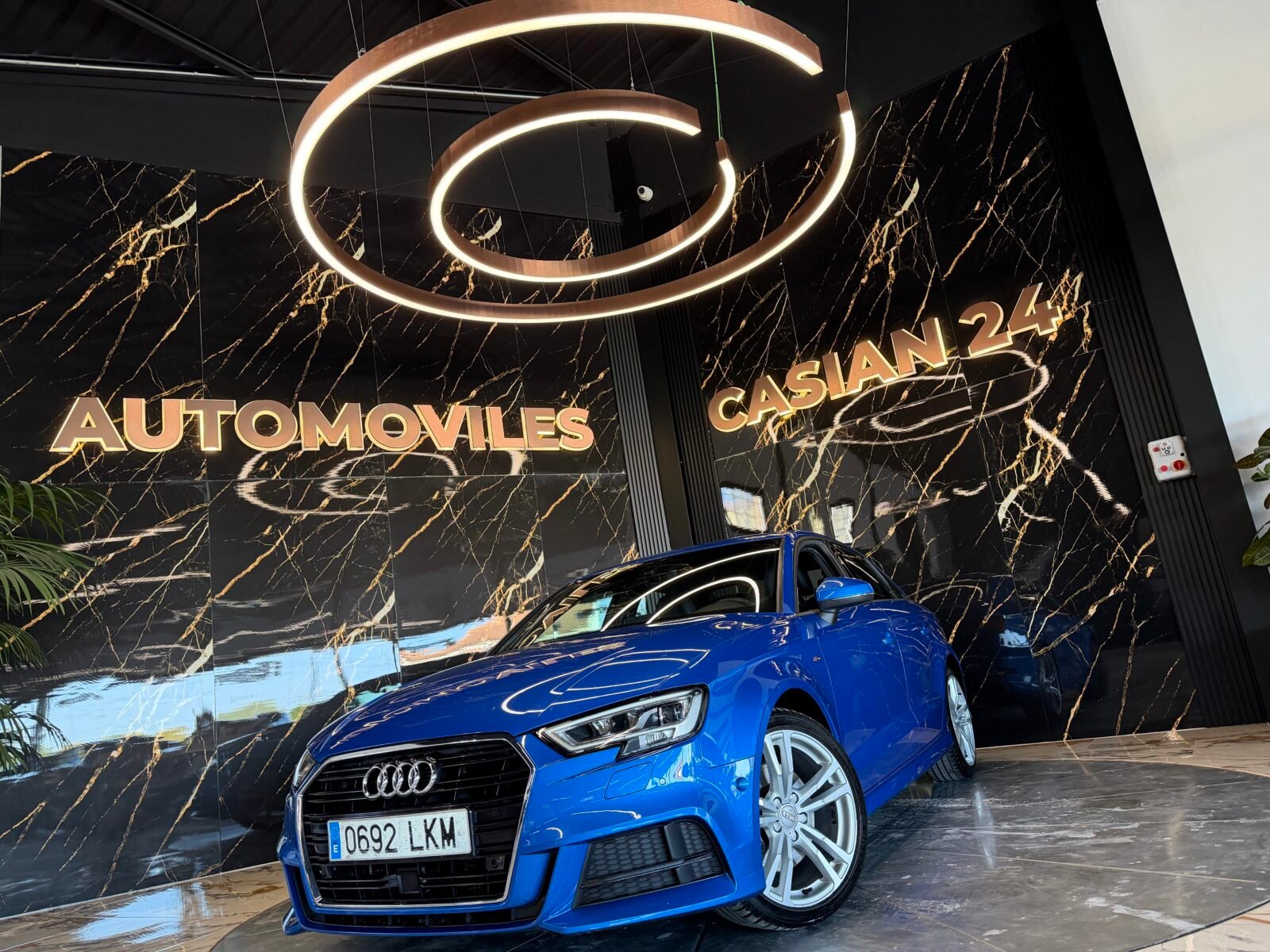 AUDI  A3 Sedan S line+ 35 TDI S tronic