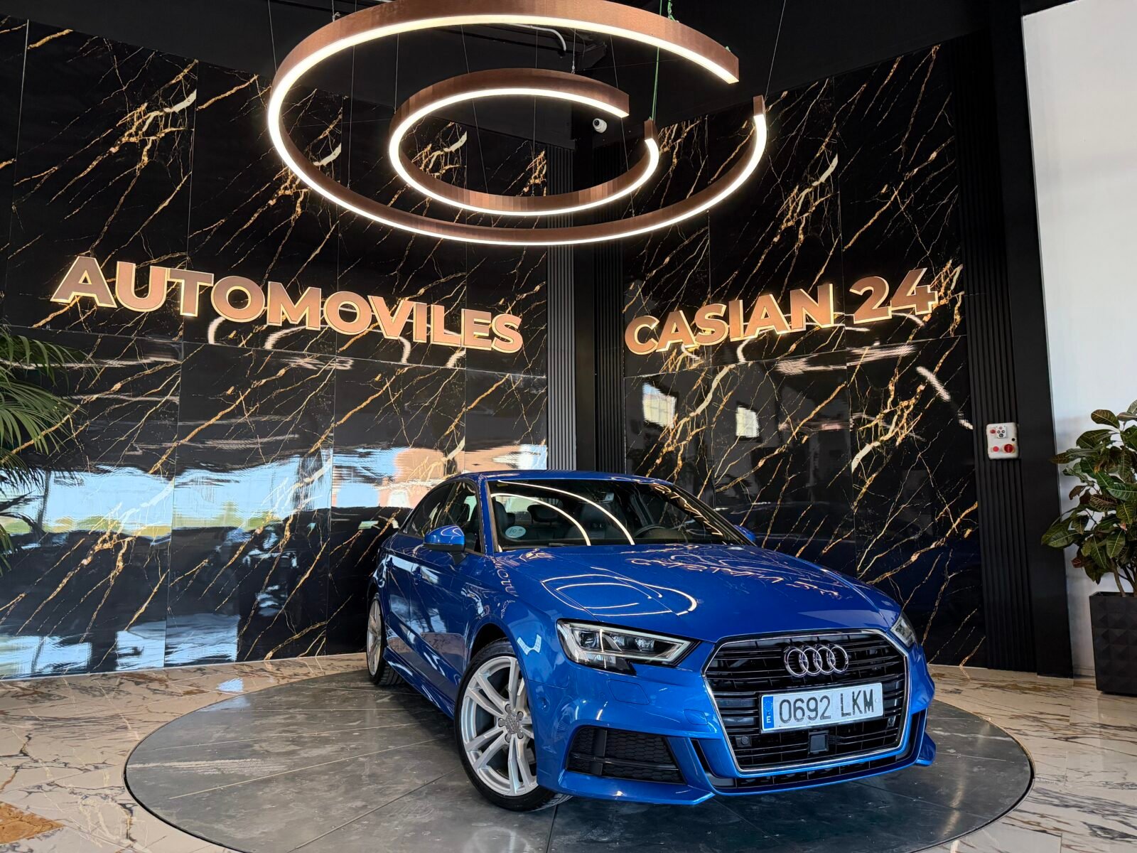 AUDI  A3 Sedan S line+ 35 TDI S tronic