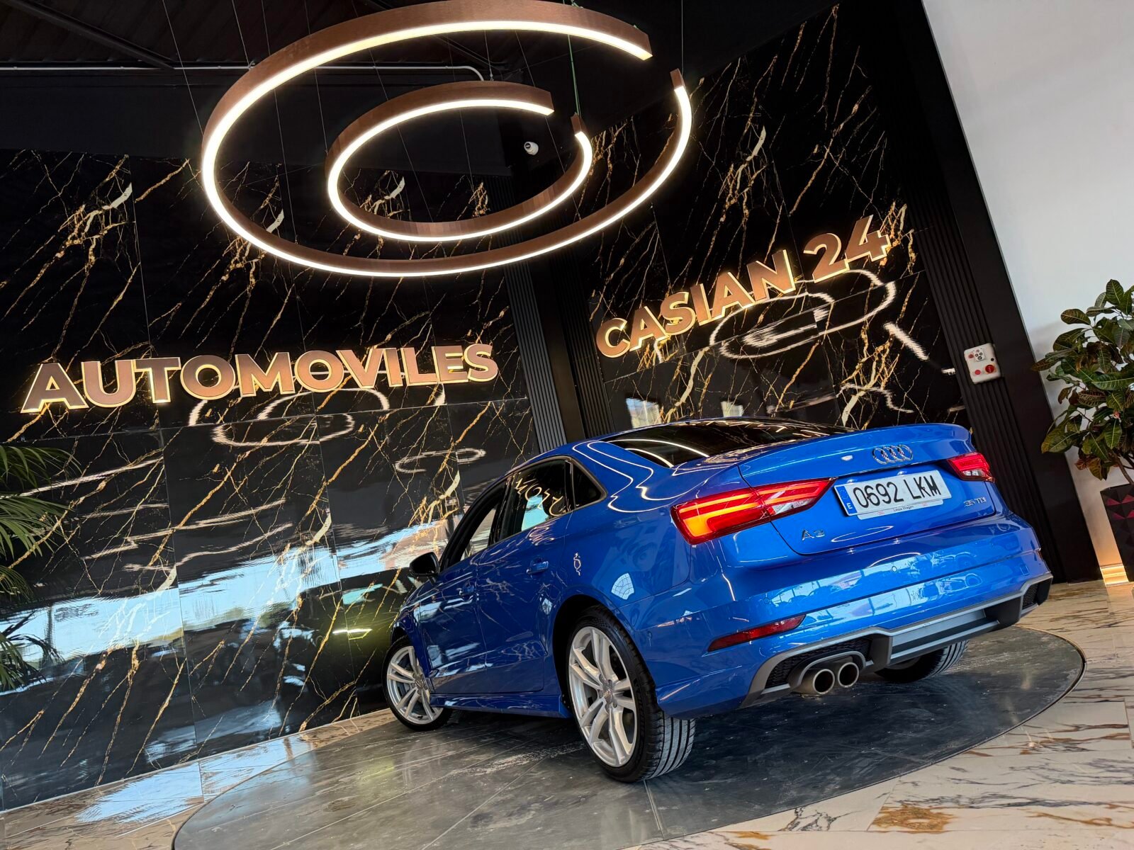 AUDI  A3 Sedan S line+ 35 TDI S tronic