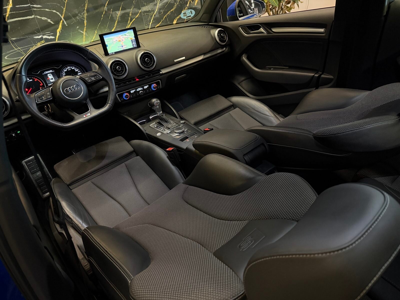 AUDI  A3 Sedan S line+ 35 TDI S tronic