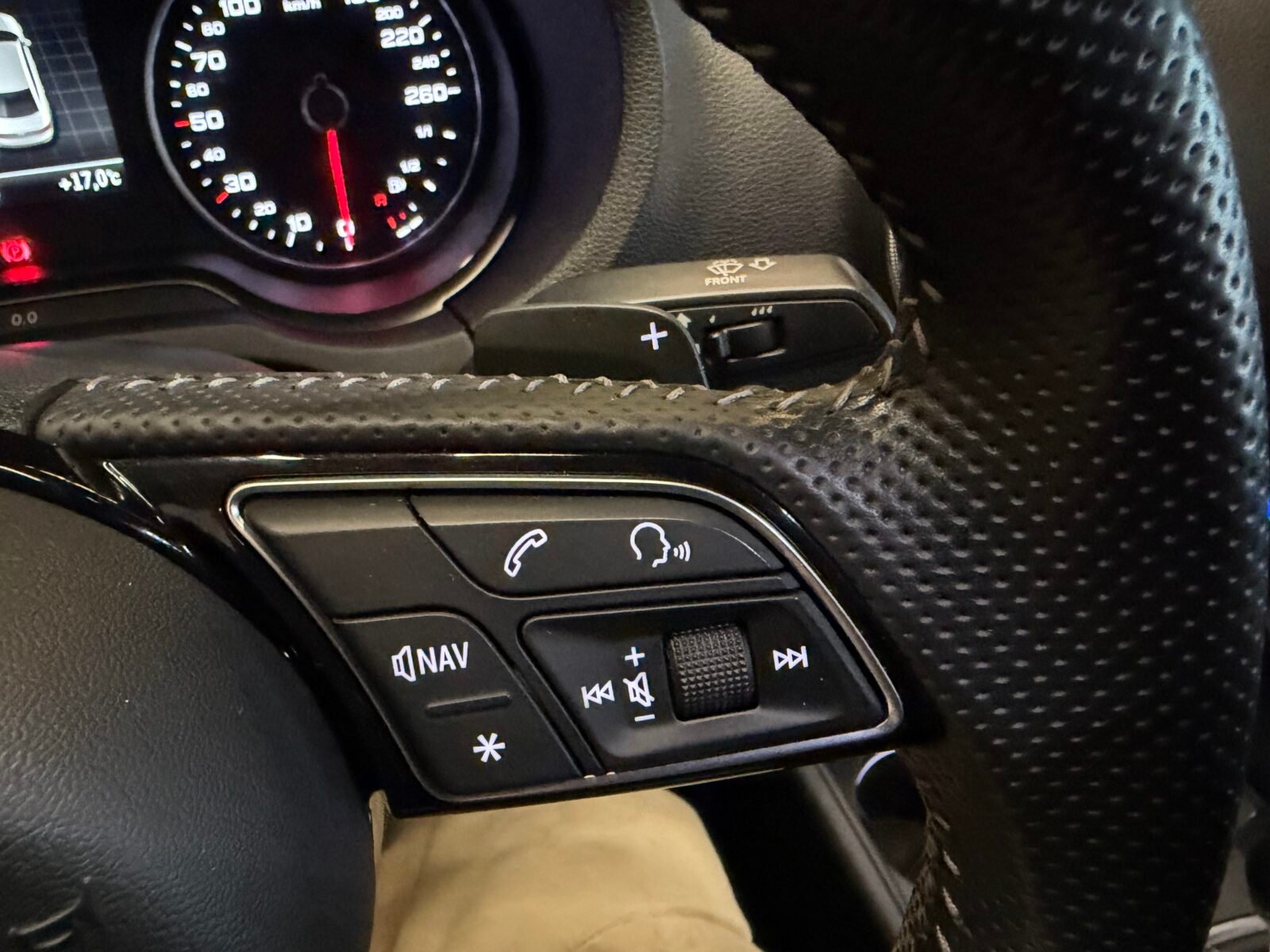 AUDI  A3 Sedan S line+ 35 TDI S tronic