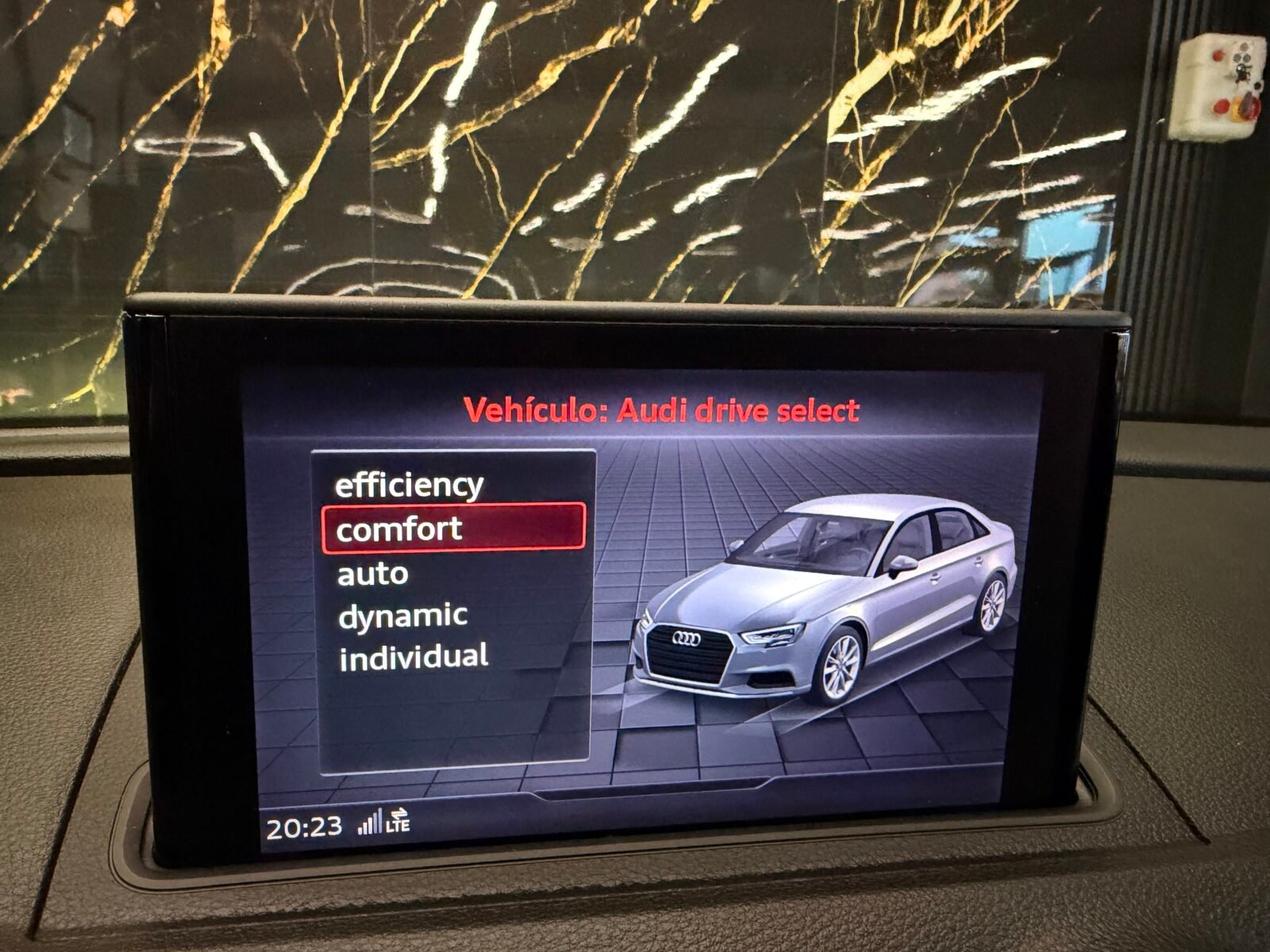 AUDI  A3 Sedan S line+ 35 TDI S tronic