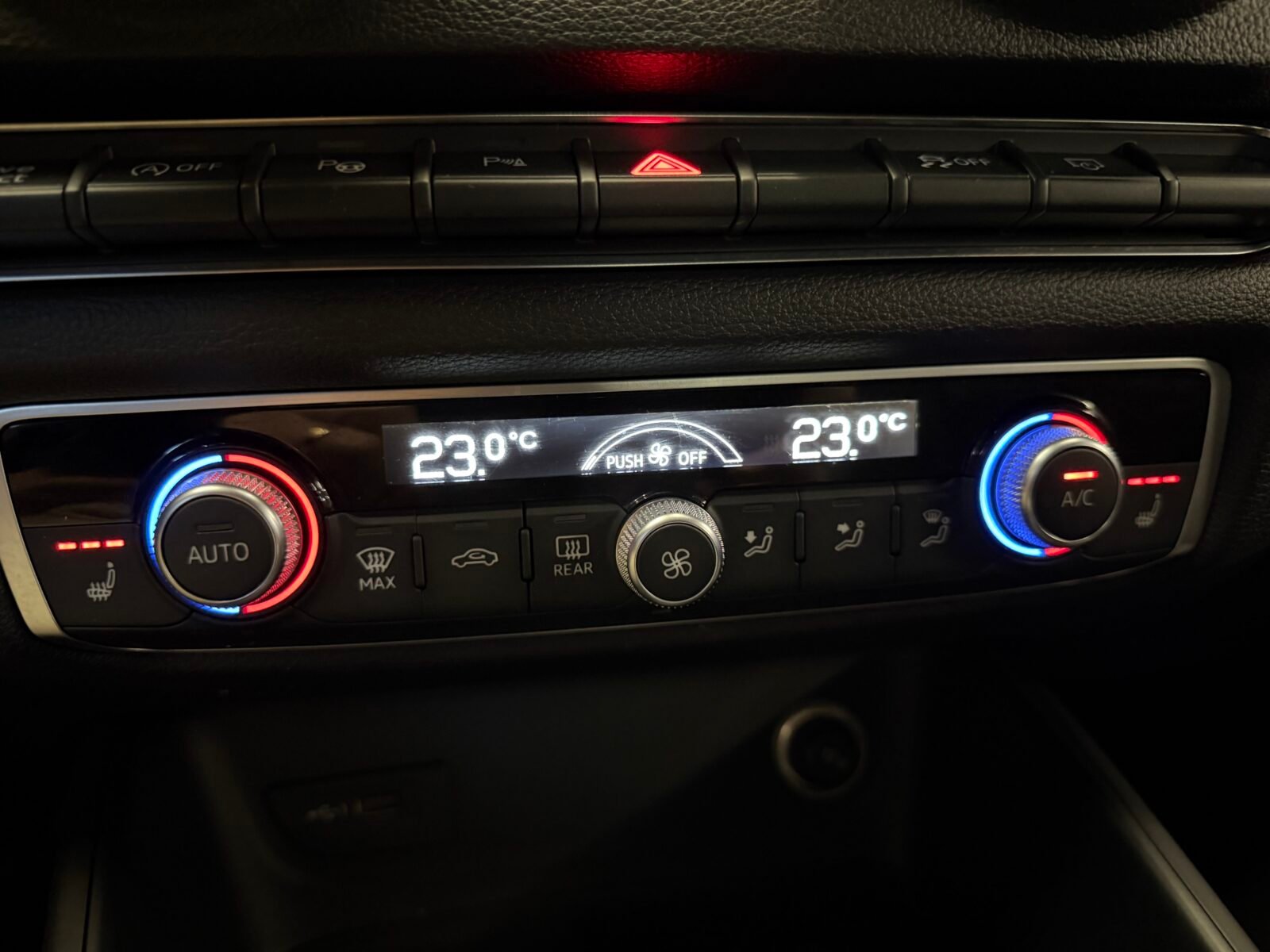 AUDI  A3 Sedan S line+ 35 TDI S tronic