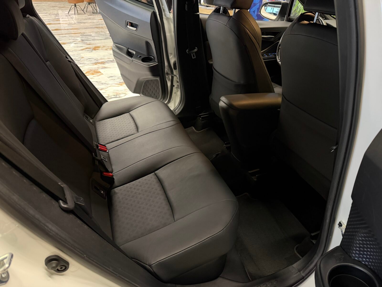 TOYOTA 1.8 125H 122CV DYNAMIC GRAPHIC