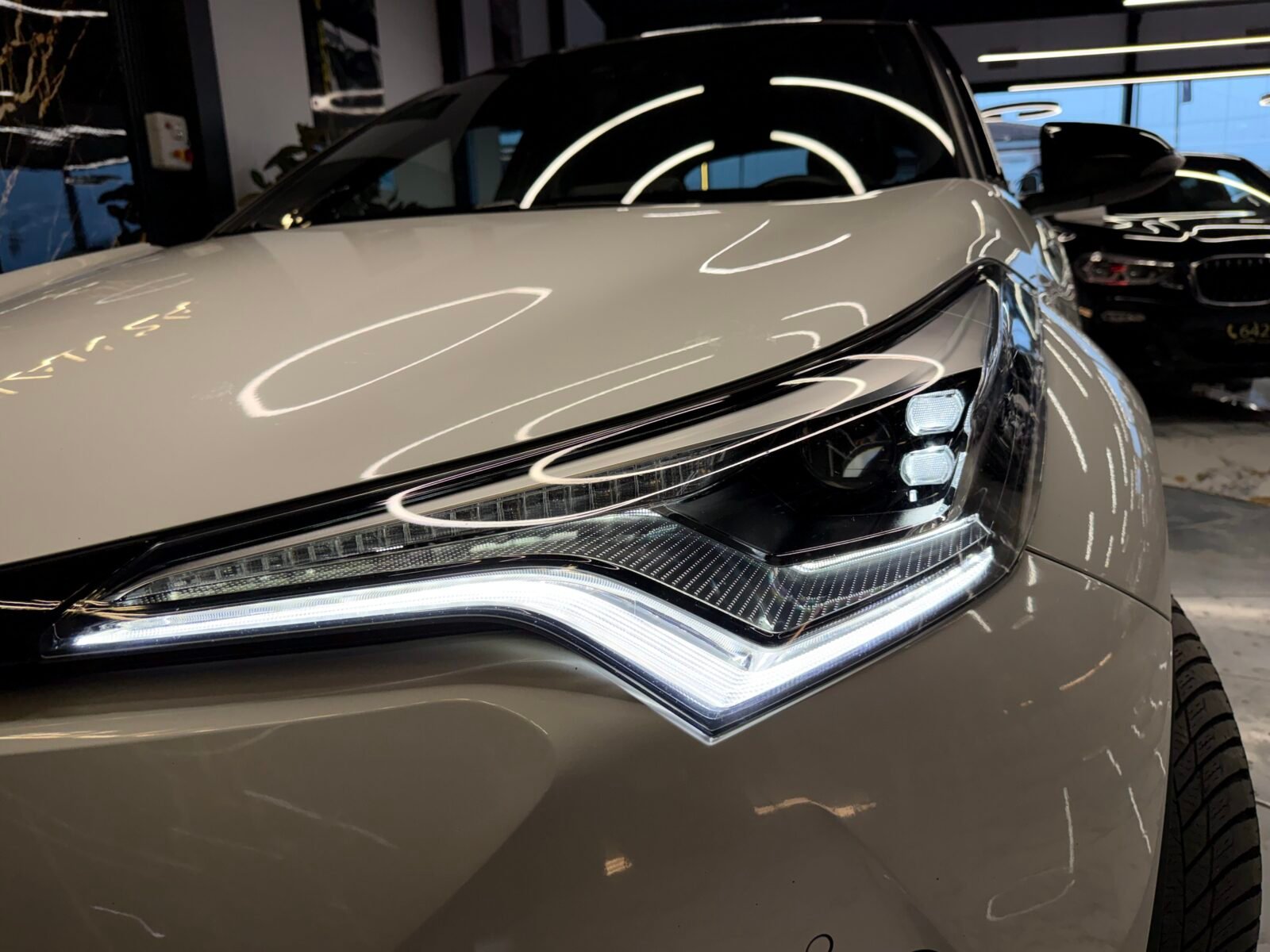 TOYOTA 1.8 125H 122CV DYNAMIC GRAPHIC