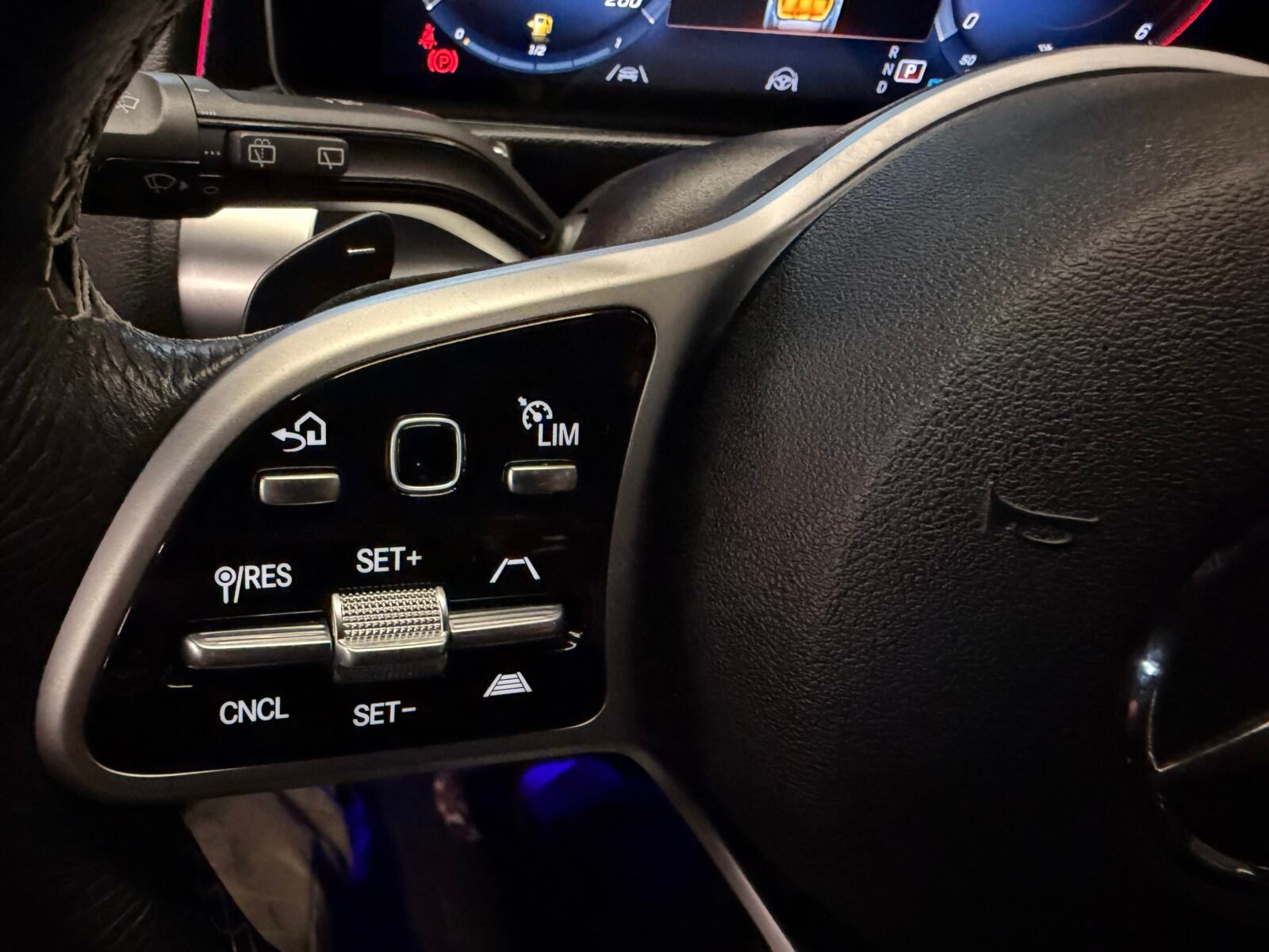 MERCEDES-BENZ GLB 200d 150cv Sport URBAN Motor MERCEDES CON CADENA