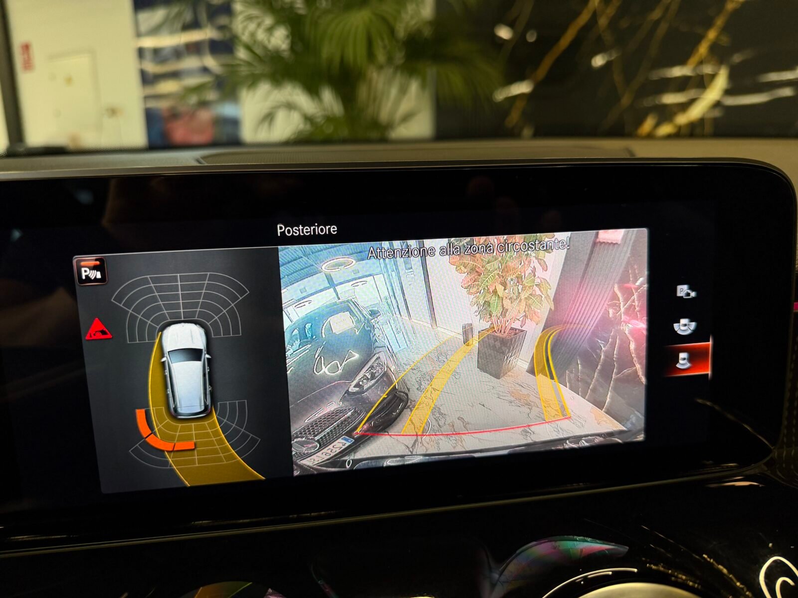 MERCEDES-BENZ GLB 200d 150cv Sport URBAN Motor MERCEDES CON CADENA